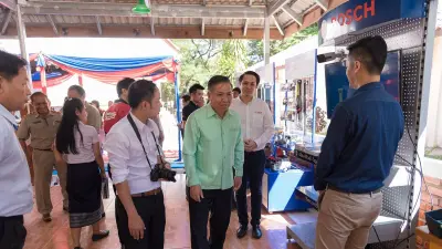 អ្នកបង្កើតថ្ងៃស្អែក